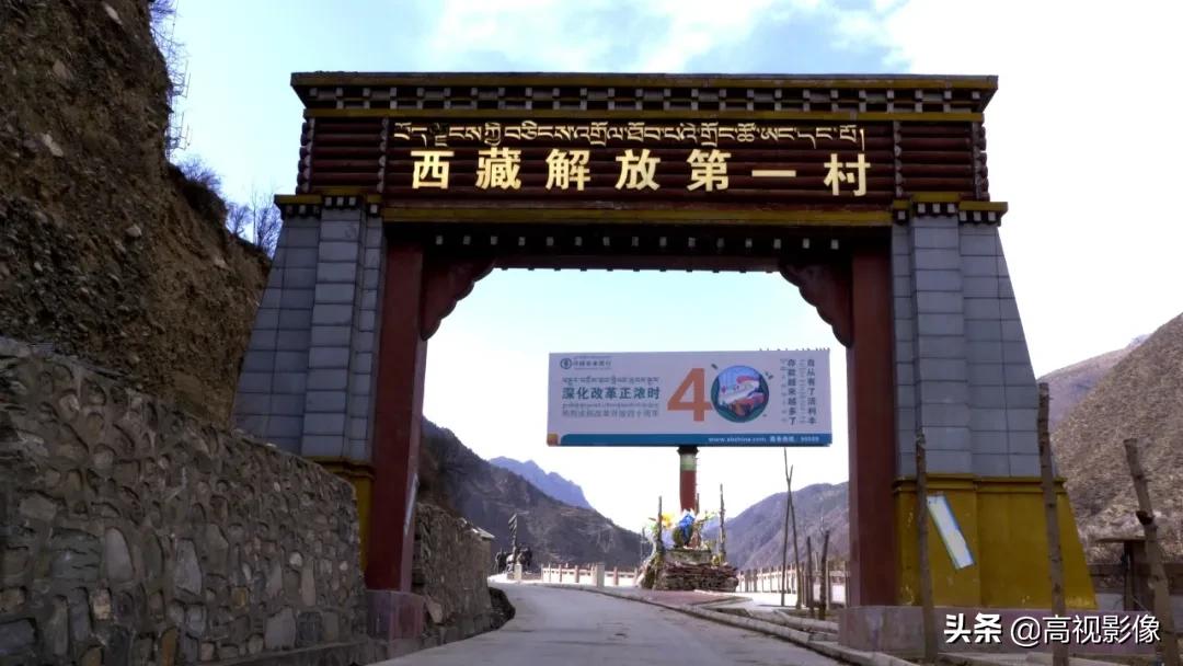 老高皇室戰(zhàn)爭直播地點(diǎn)揭秘，小巷中的直播秘境