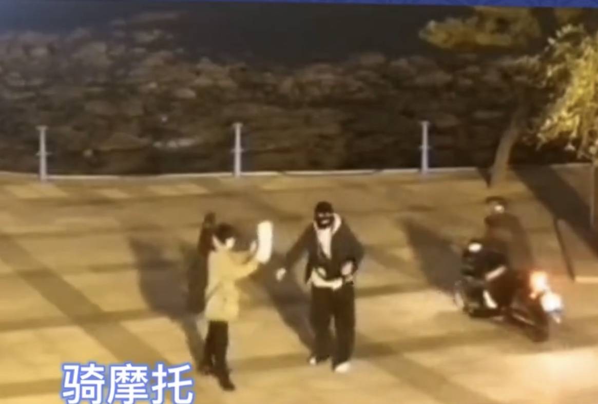 土地上的歡樂與溫馨，地皮直播紀(jì)實(shí)