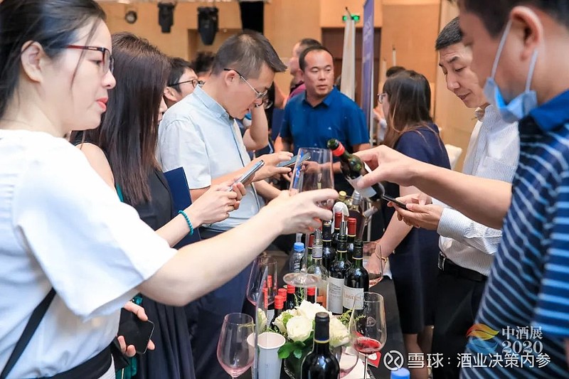 酒品直播，帶你探索酒海世界的精彩瞬間！