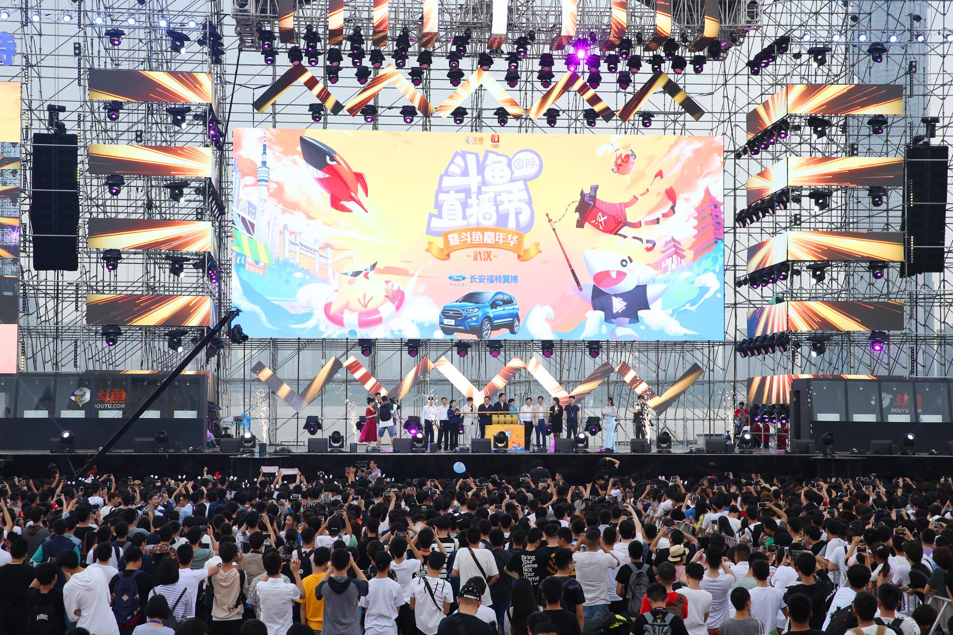 模擬人直播，從幕后走向舞臺(tái)的自信之旅勵(lì)志故事