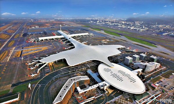 深圳東機(jī)場(chǎng)最新消息,深圳東機(jī)場(chǎng)最新消息，巷弄深處的獨(dú)特風(fēng)味探秘
