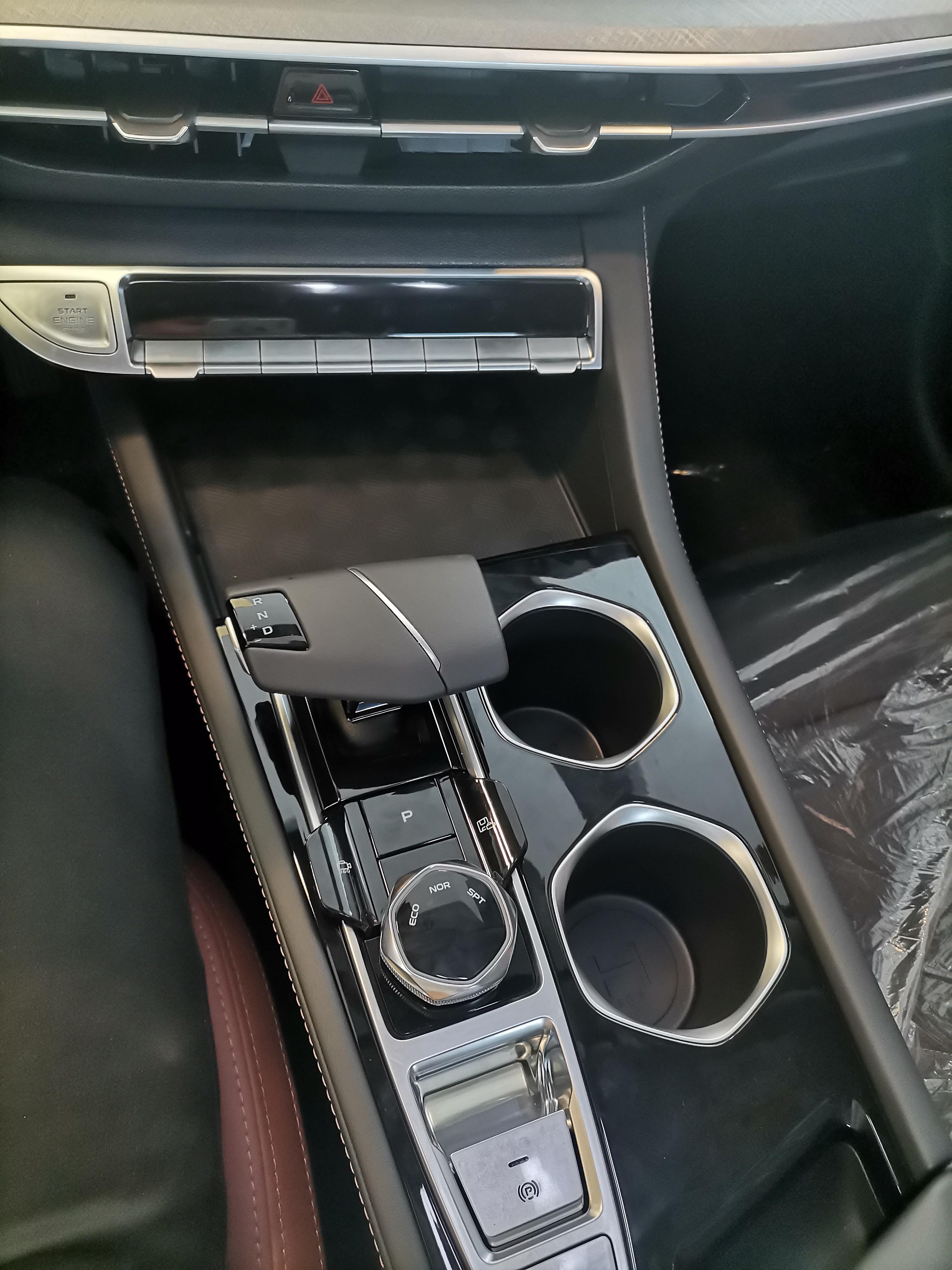 長(zhǎng)安逸動(dòng)最新價(jià)格，家庭歡樂購車的溫情之選