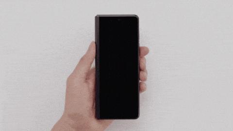 蘋(píng)果最新發(fā)布手機(jī)，一部手機(jī)背后的勵(lì)志故事與自信成就之源
