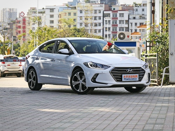 領(lǐng)動(dòng)最新款車型引領(lǐng)潮流，開啟新篇章！