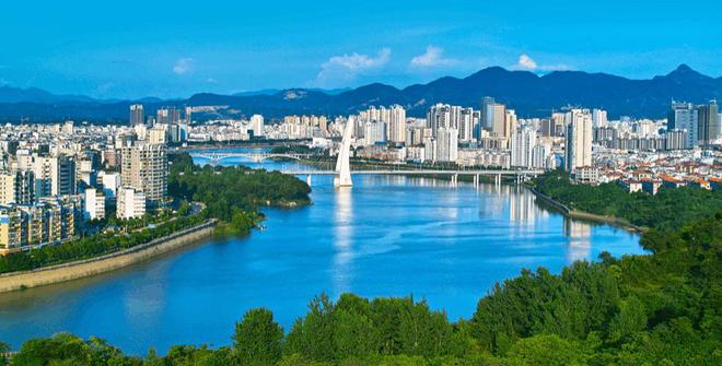 贛州市自然美景探險(xiǎn)之旅，尋找內(nèi)心的平和與寧?kù)o