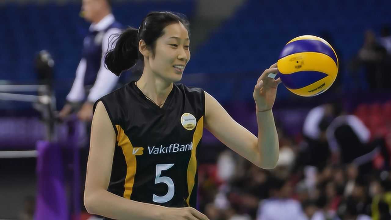 朱婷歐冠賽場風(fēng)采，運動、友情與家的溫馨瞬間集錦
