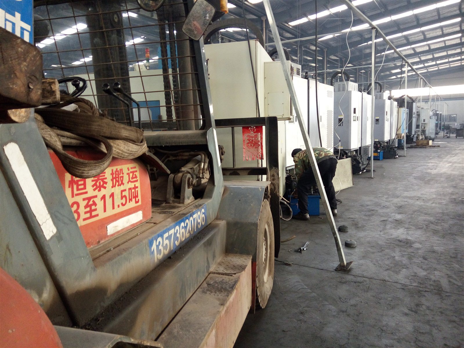 駕馭夢(mèng)想，啟程未來(lái)，叉車司機(jī)火熱招募中！