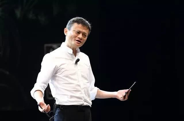 馬云最新發(fā)言，變化中的學(xué)習(xí)，自信與成就之光鑄就之路