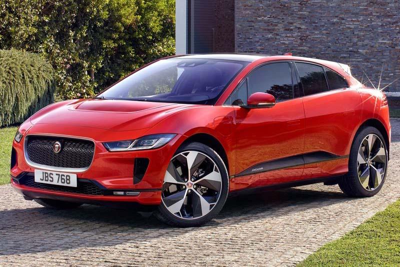 揭秘2025款最新路虎車型，家庭之旅與深厚友情的完美伙伴